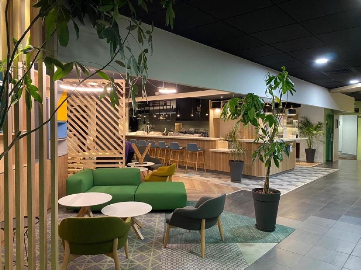 Holiday Inn Clermont Ferrand Centre By Ihg Exterior foto