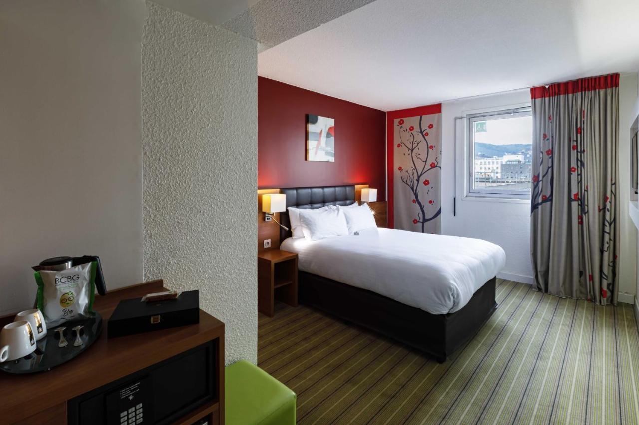 Holiday Inn Clermont Ferrand Centre By Ihg Exterior foto