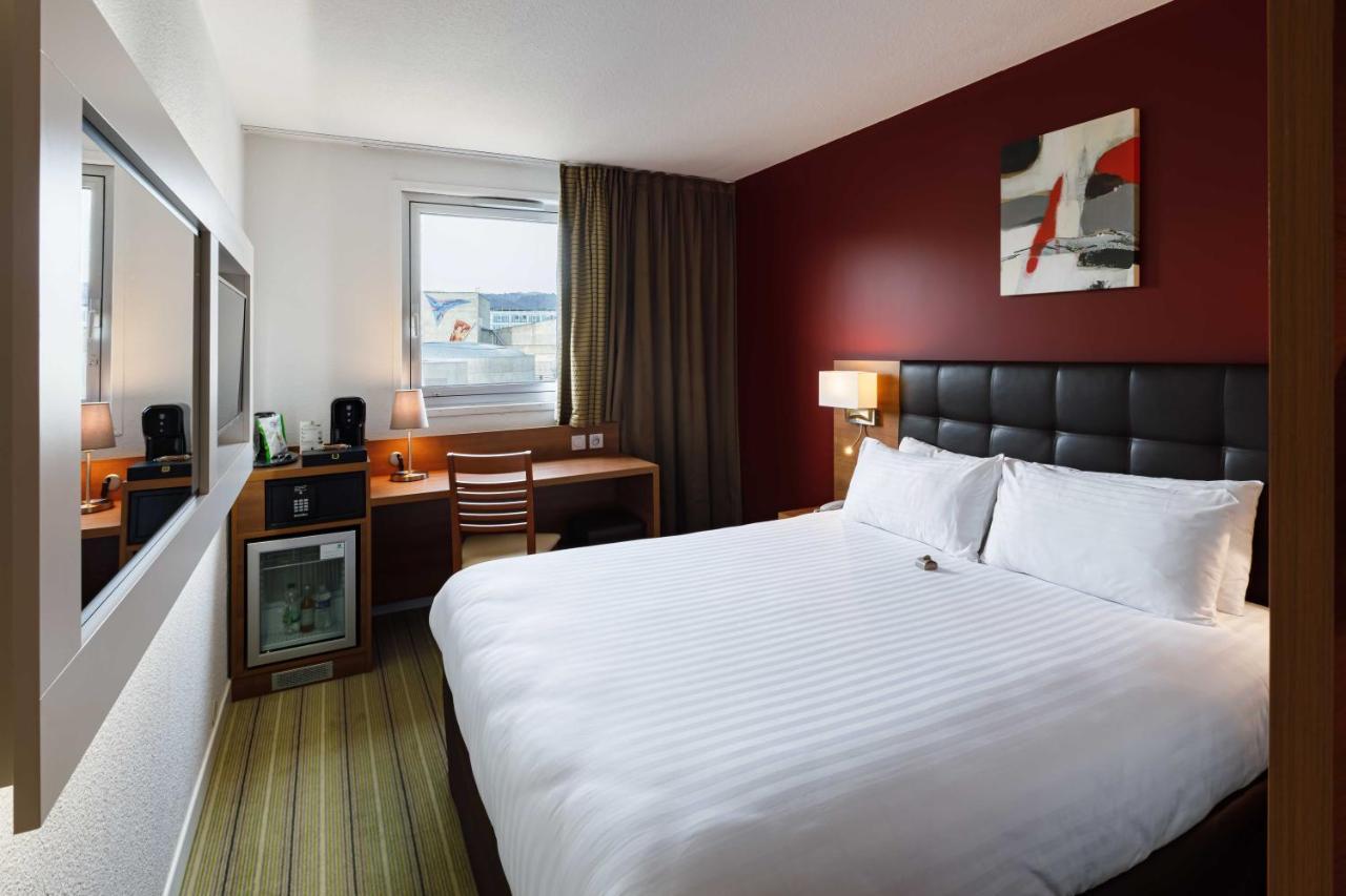 Holiday Inn Clermont Ferrand Centre By Ihg Exterior foto