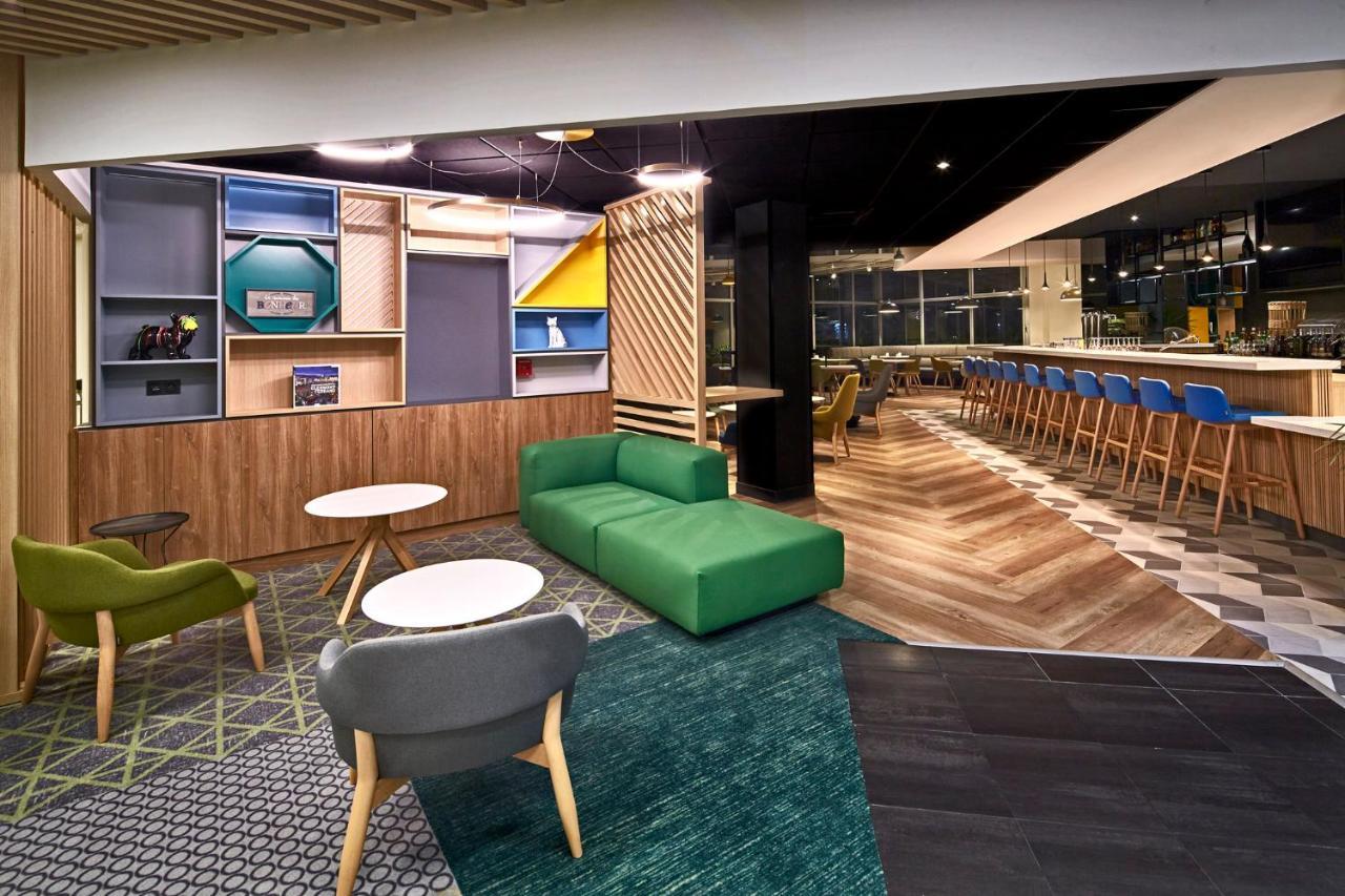 Holiday Inn Clermont Ferrand Centre By Ihg Exterior foto